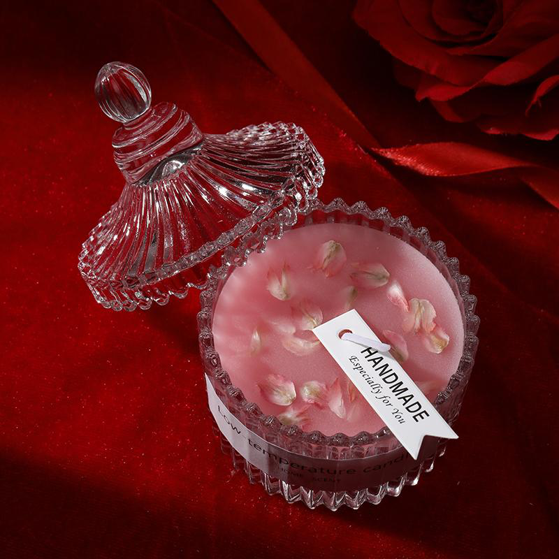 Low Temperature for Burn-Free Use, Handcrafted petals, Gold Foil Effect, Easy Peel-off Sheets, Easy to Clean