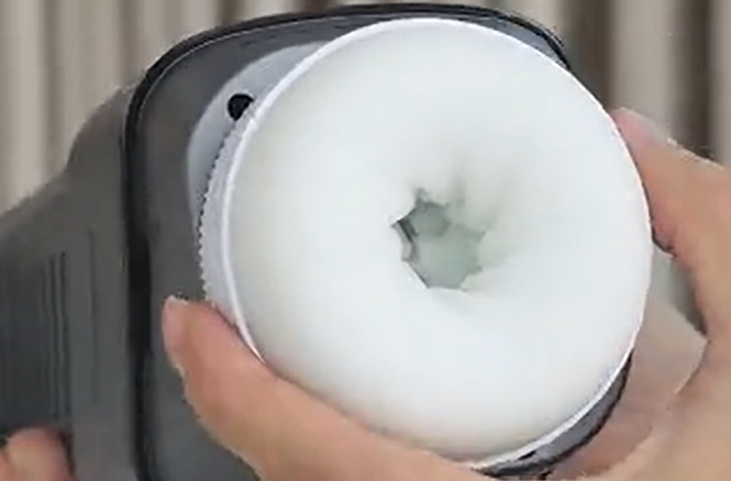 Thrusting&vibrating masturbator