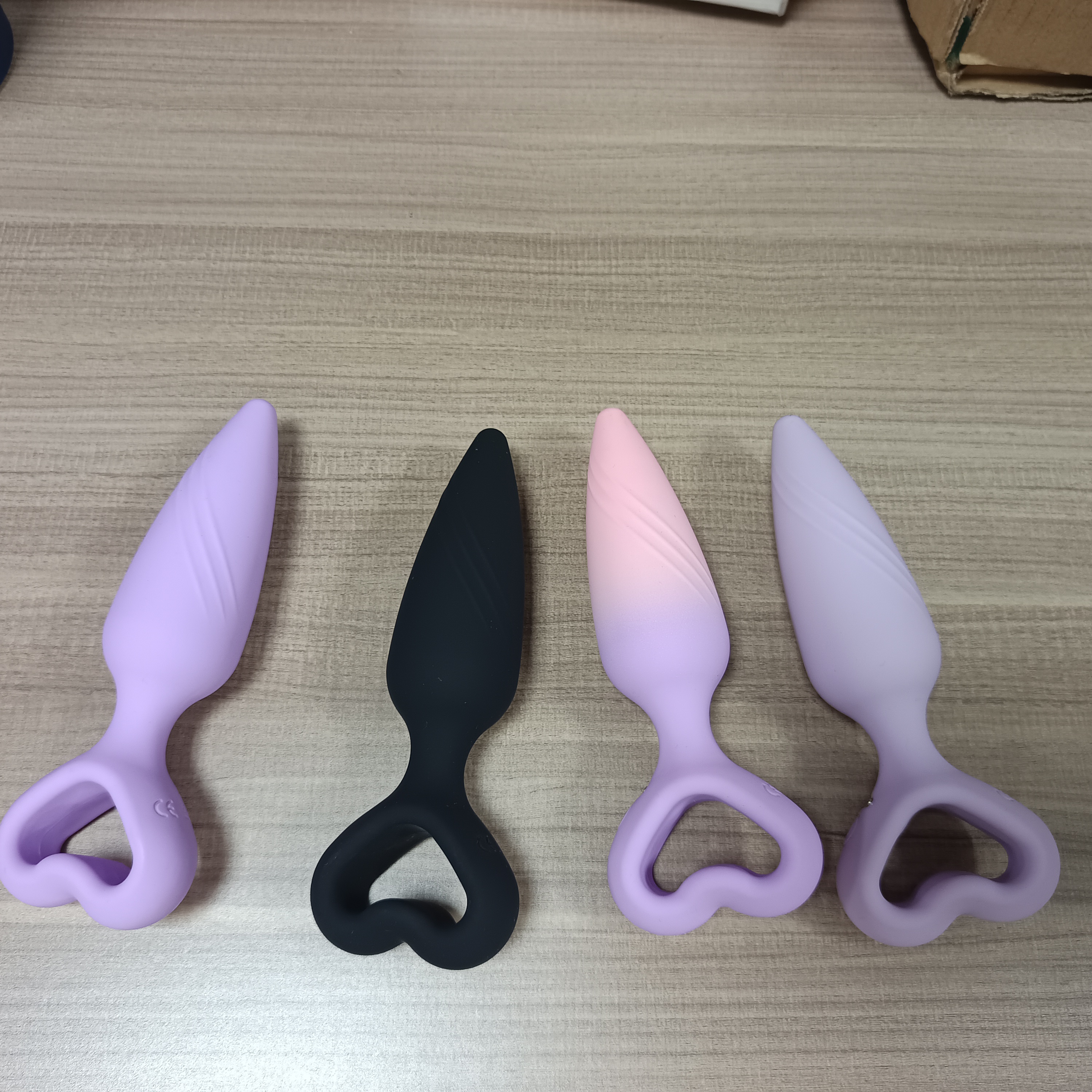 All-inclusive rubber boneless vibrator anal plug